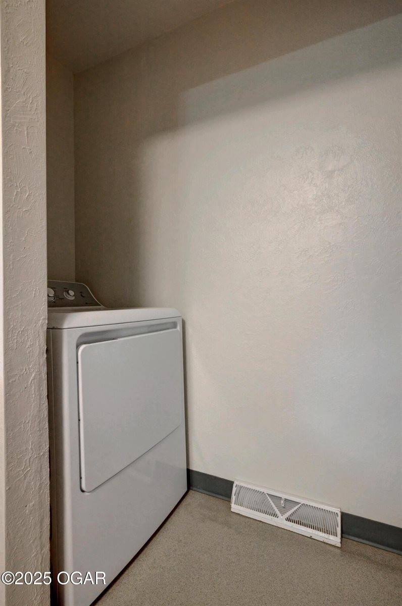 2614 South Michigan Avenue, Joplin, MO 64804