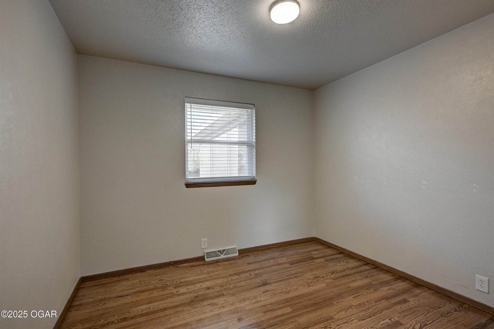 2614 South Michigan Avenue, Joplin, MO 64804