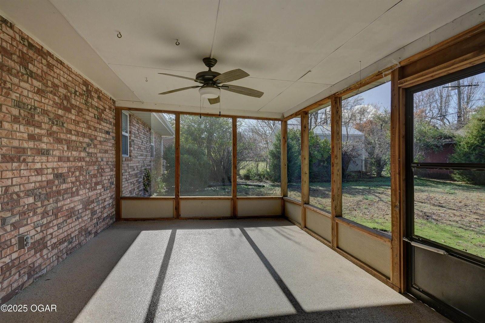 2614 South Michigan Avenue, Joplin, MO 64804