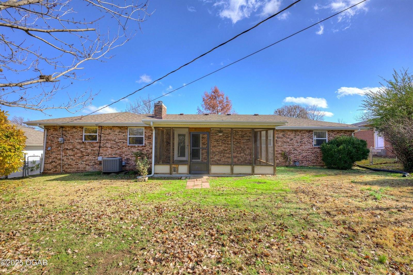 2614 South Michigan Avenue, Joplin, MO 64804