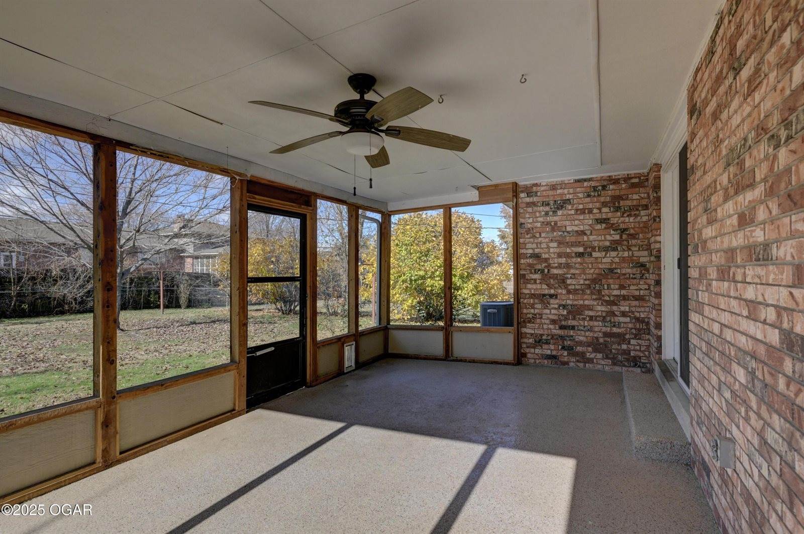 2614 South Michigan Avenue, Joplin, MO 64804