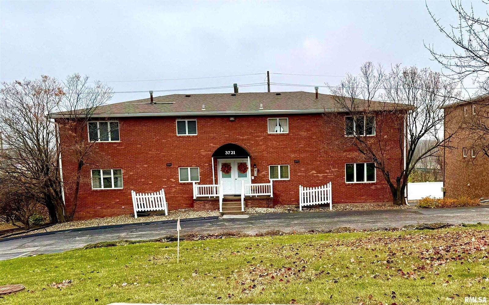 3721 35TH Street, Moline, IL 61265