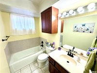 3721 35TH Street, Moline, IL 61265