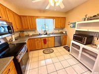 3721 35TH Street, Moline, IL 61265