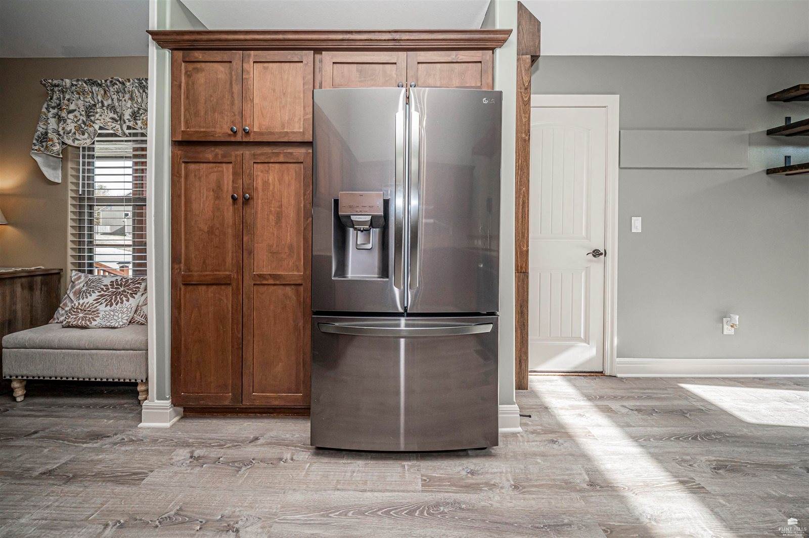 1930 Buckshot Drive, Junction City, KS 66441