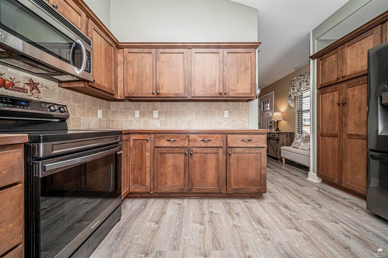 1930 Buckshot Drive, Junction City, KS 66441