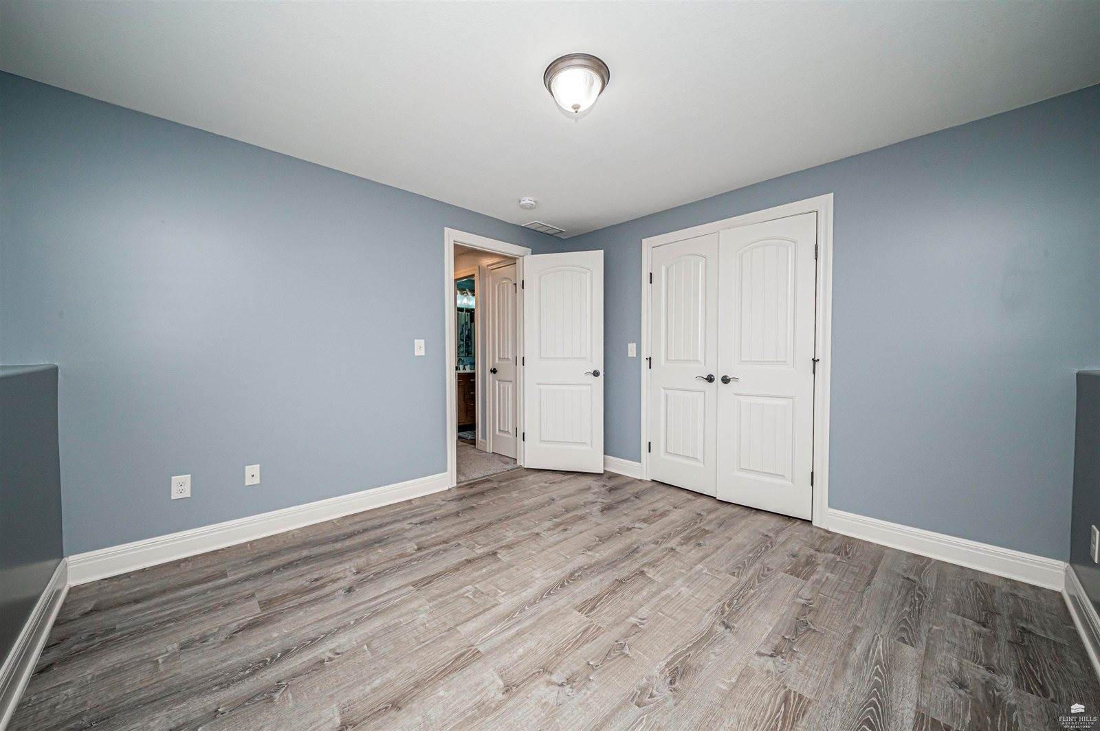 1930 Buckshot Drive, Junction City, KS 66441