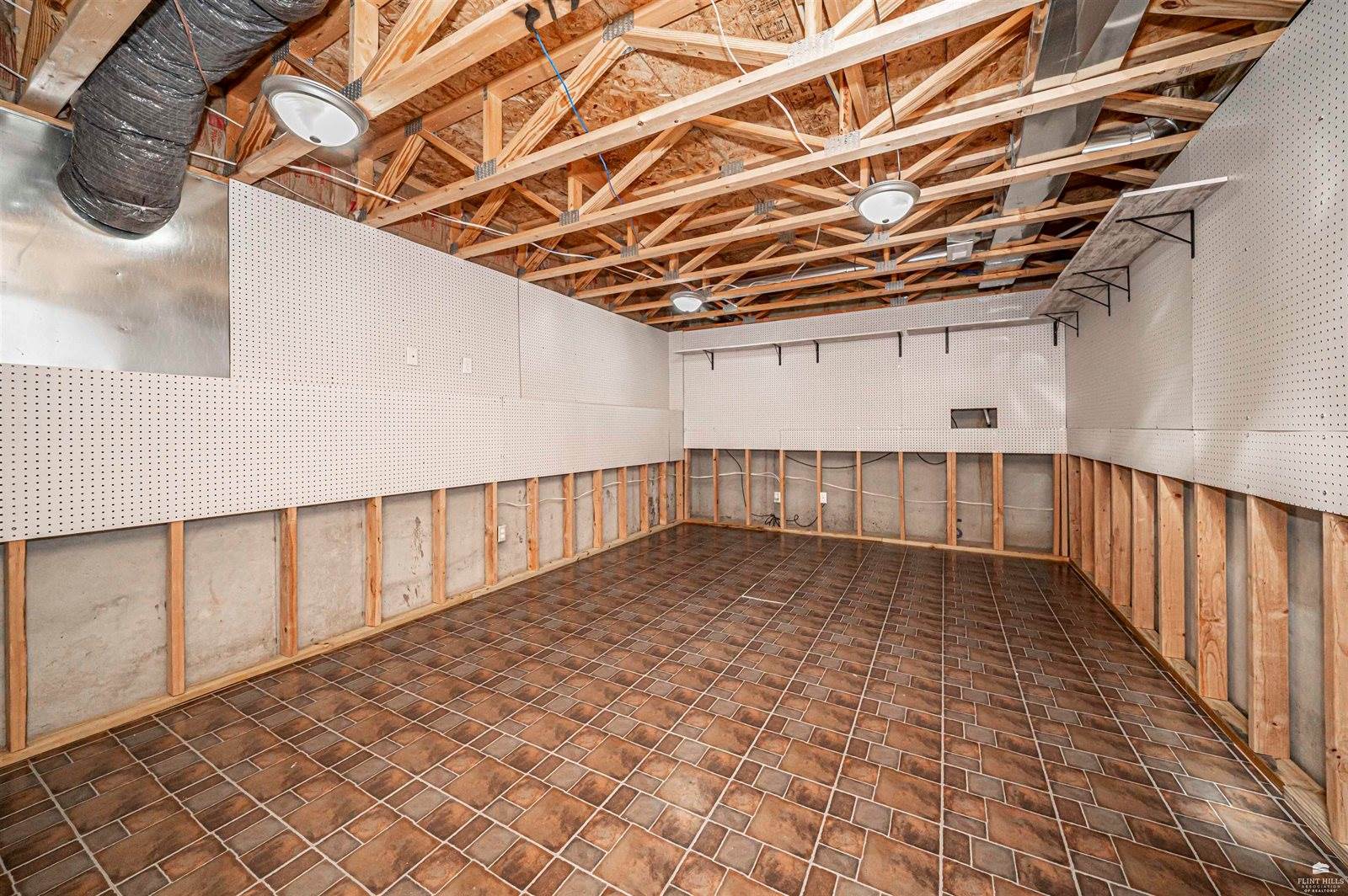 1930 Buckshot Drive, Junction City, KS 66441