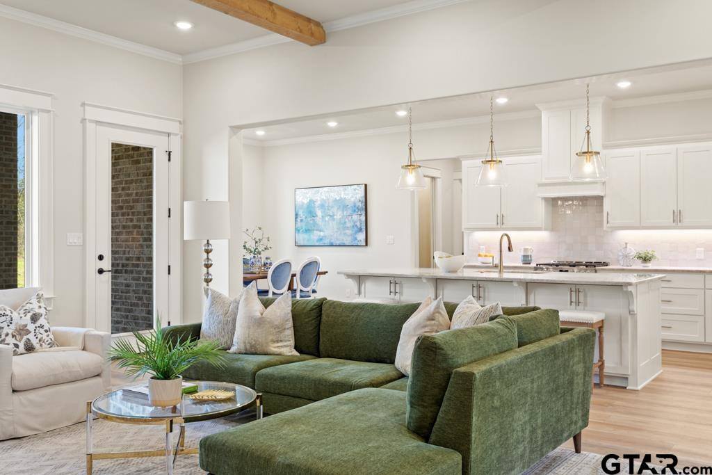 20271 Roebuck Drive, Bullard, TX 75757