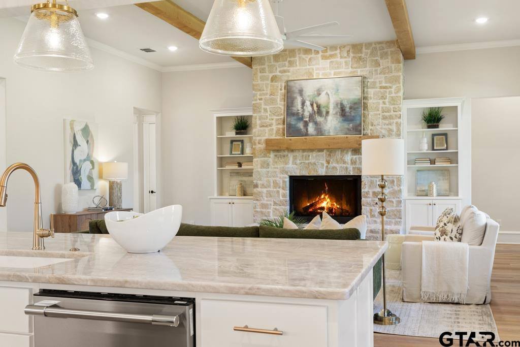 20271 Roebuck Drive, Bullard, TX 75757