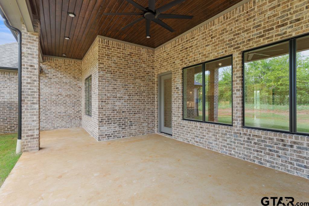 20271 Roebuck Drive, Bullard, TX 75757