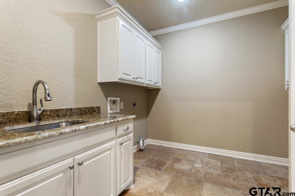 21428 Boone Drive, Bullard, TX 75757