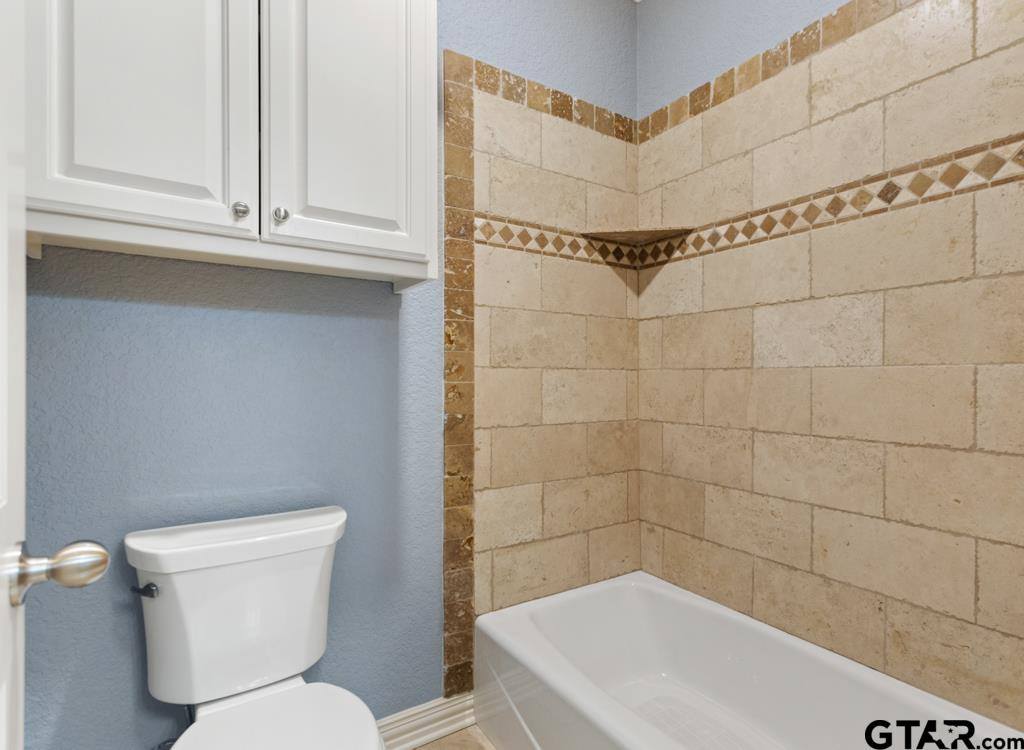 21428 Boone Drive, Bullard, TX 75757