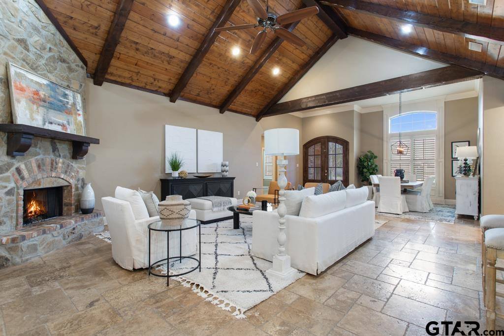 21428 Boone Drive, Bullard, TX 75757