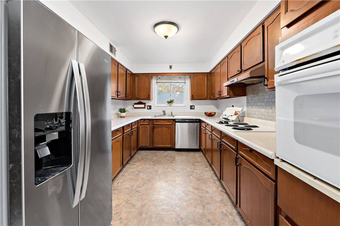 7716 Wick Dr, Ross Township, PA 15237