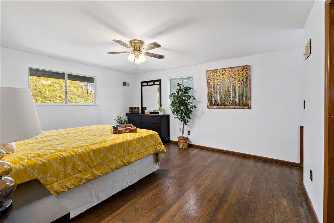 7716 Wick Dr, Ross Township, PA 15237