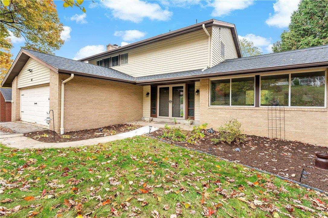 7716 Wick Dr, Ross Township, PA 15237