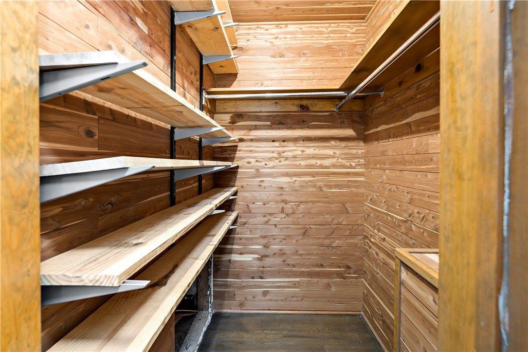 7716 Wick Dr, Ross Township, PA 15237