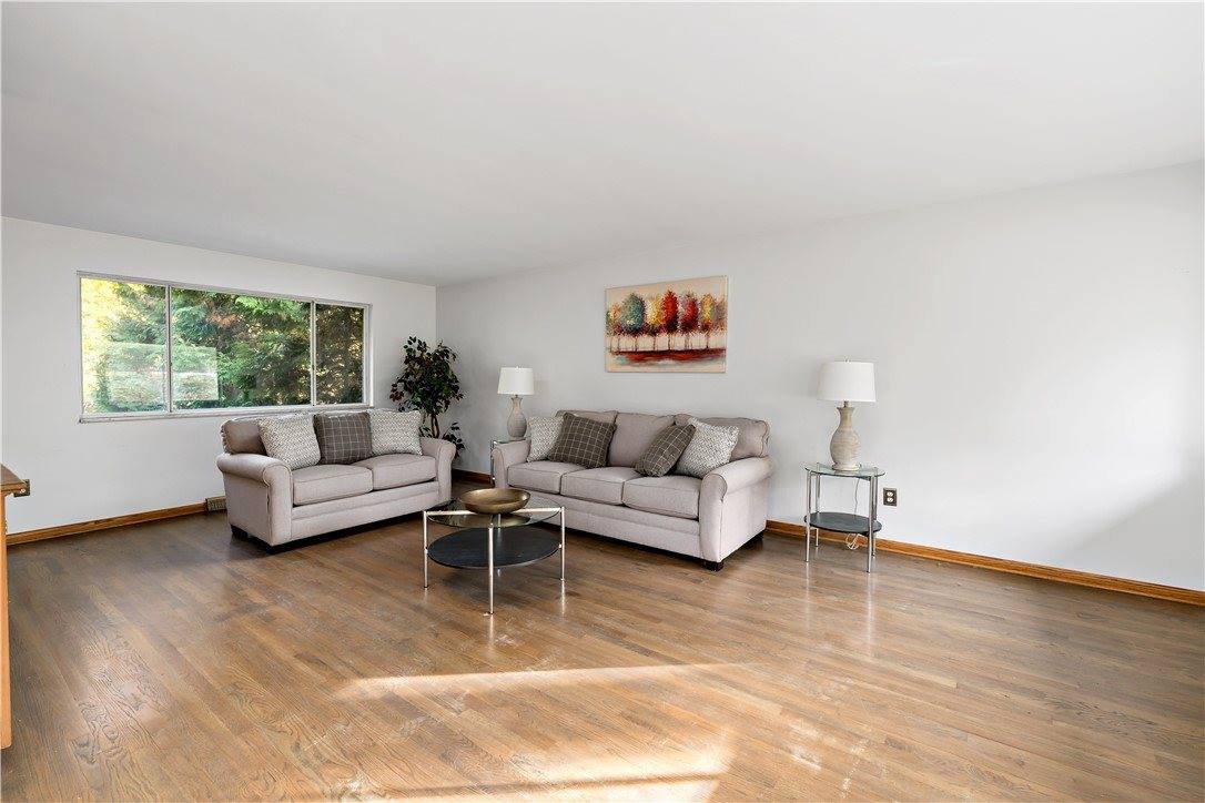 7716 Wick Dr, Ross Township, PA 15237