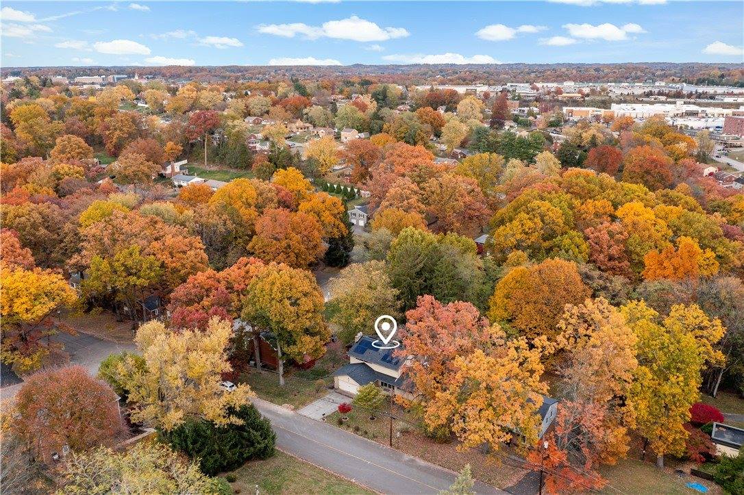 7716 Wick Dr, Ross Township, PA 15237