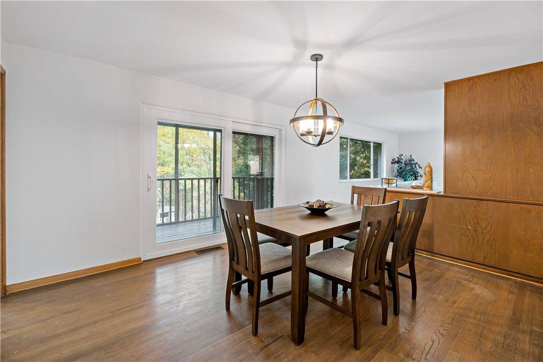 7716 Wick Dr, Ross Township, PA 15237