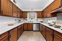 7716 Wick Dr, Ross Township, PA 15237