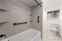 7716 Wick Dr, Ross Township, PA 15237