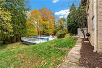 7716 Wick Dr, Ross Township, PA 15237
