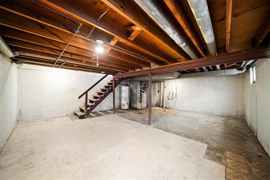 6625 Floyd Street, Overland Park, KS 66202