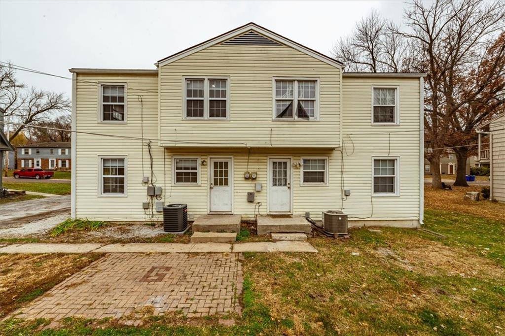 6625 Floyd Street, Overland Park, KS 66202