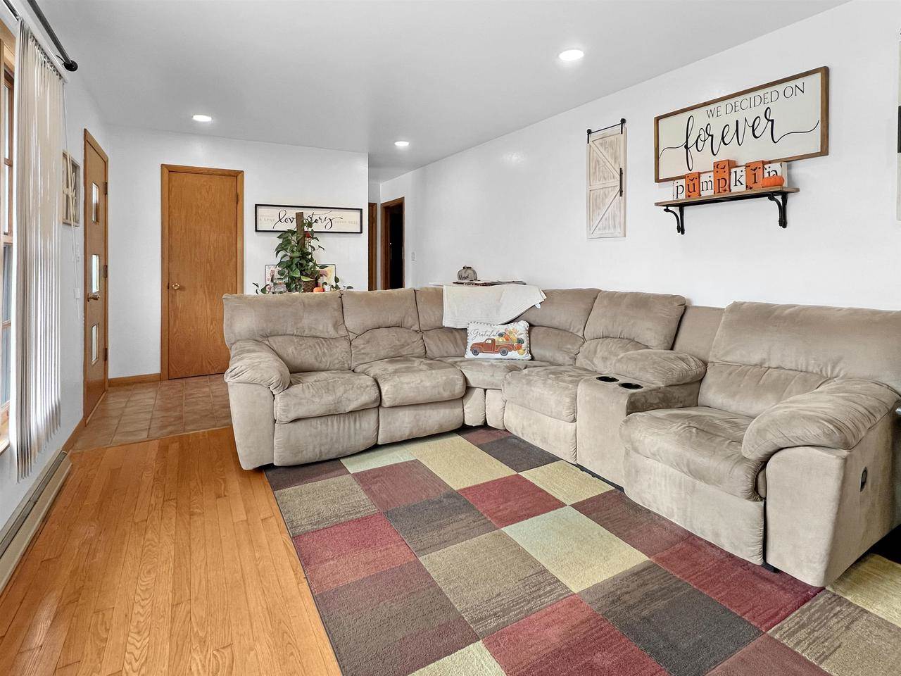 937 Seymour Street, Reedsburg, WI 53959