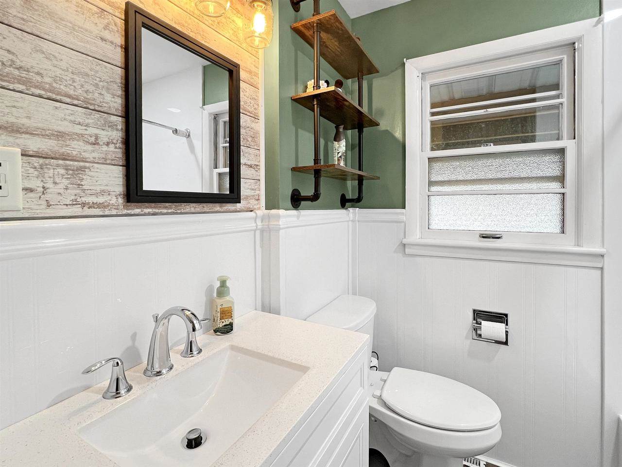 937 Seymour Street, Reedsburg, WI 53959