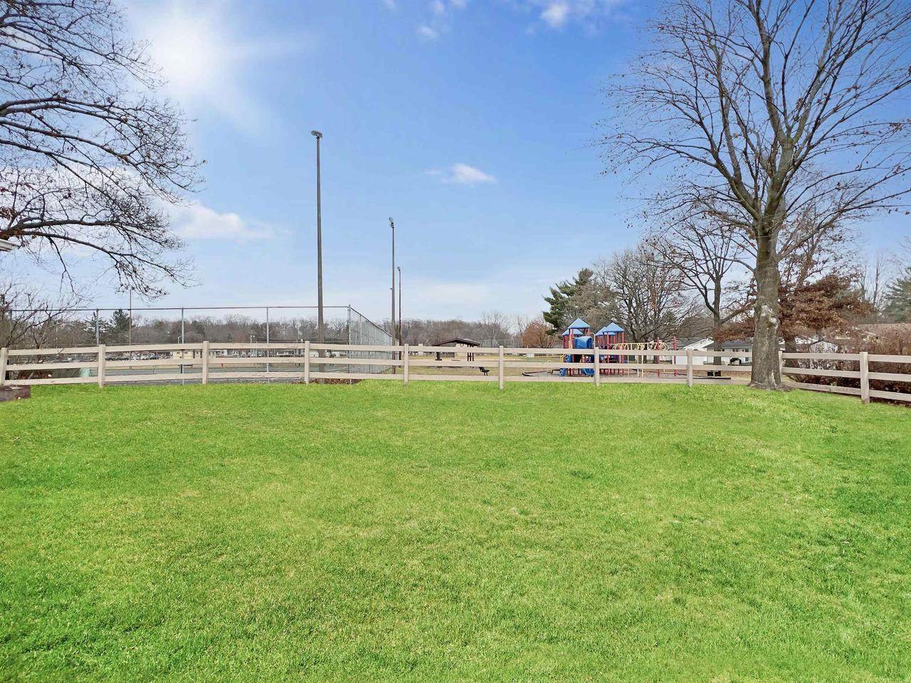 937 Seymour Street, Reedsburg, WI 53959