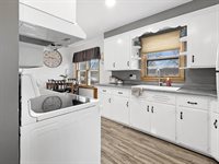 937 Seymour Street, Reedsburg, WI 53959