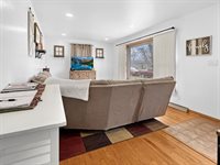 937 Seymour Street, Reedsburg, WI 53959