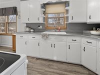 937 Seymour Street, Reedsburg, WI 53959