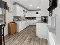 937 Seymour Street, Reedsburg, WI 53959