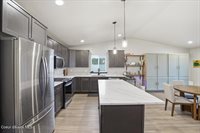 12726 North Cavanaugh Dr, Rathdrum, ID 83858