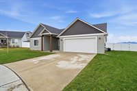 12726 North Cavanaugh Dr, Rathdrum, ID 83858