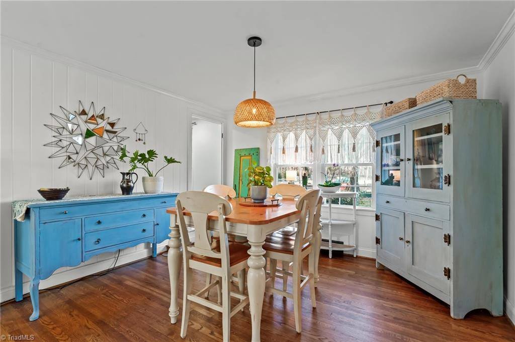 5811 Meadow Lane, Pfafftown, NC 27040