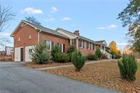 5811 Meadow Lane, Pfafftown, NC 27040