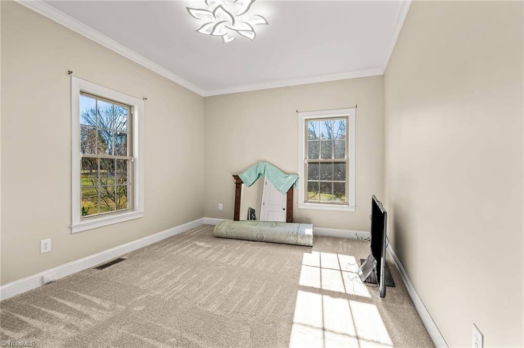 6318 Gray Farm Road, High Point, NC 27263