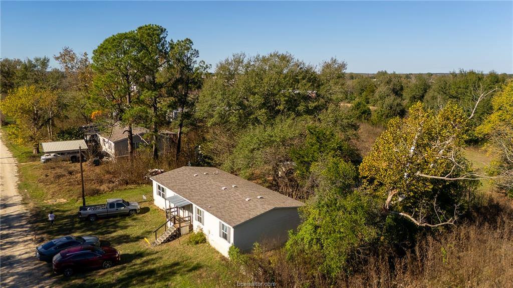 604 Sanders Lane, Franklin, TX 77856