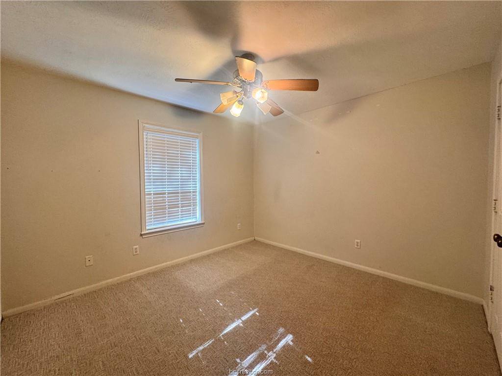 1204 Bayou Woods Drive, College Station, TX 77840