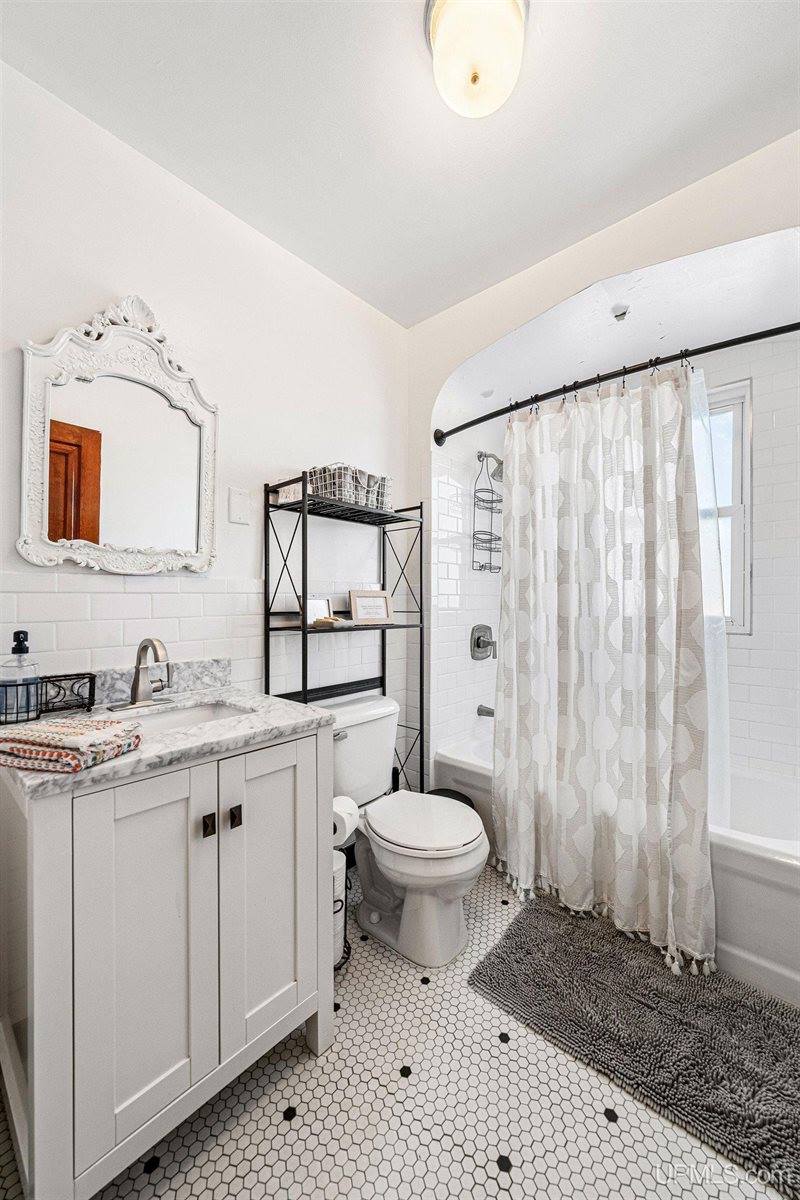 338 Rail Street, Negaunee, MI 49866