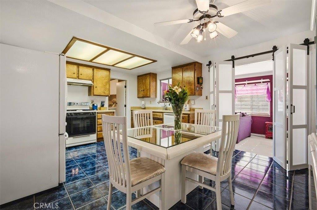 21215 Sandia, Apple Valley, CA 92308