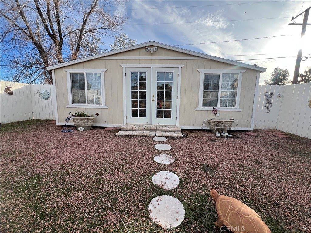 21215 Sandia, Apple Valley, CA 92308