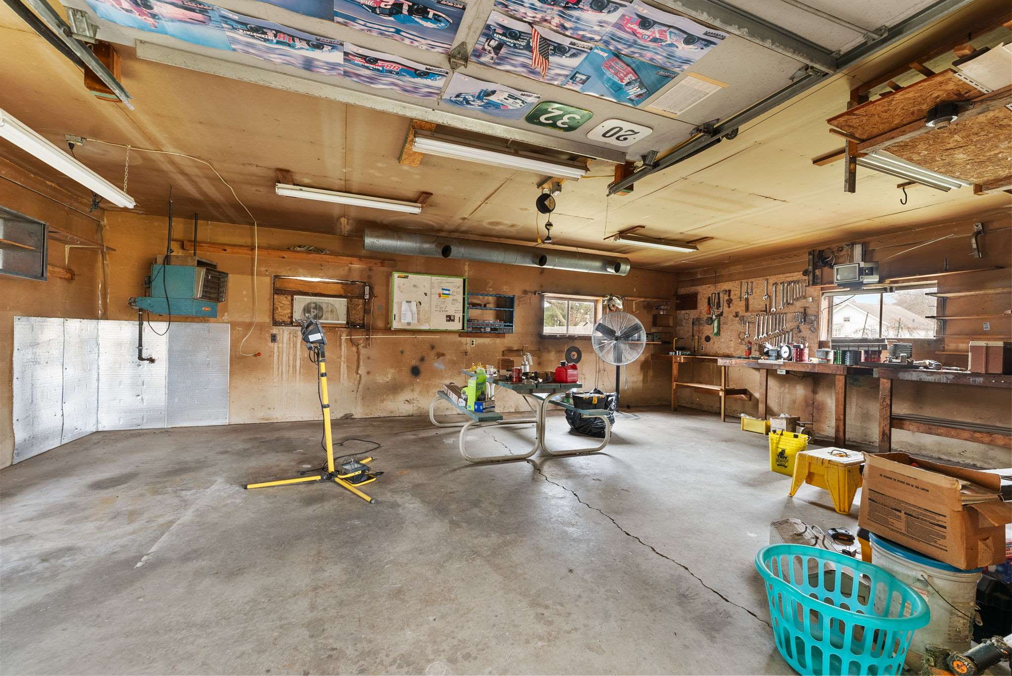 315 W Locust St, Cambridge, IL 61238