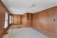 315 W Locust St, Cambridge, IL 61238