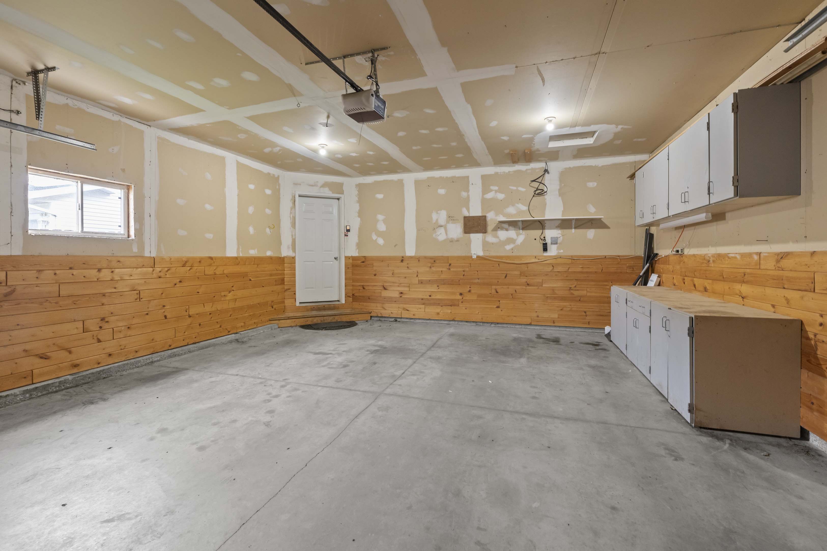 4318 39 1/2 Ave S, Fargo, ND 58104